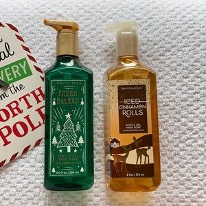Bath and Body Works / White Barn Gentle Gel Hand Soap, Iced Cinnamon Rolls/Fresh